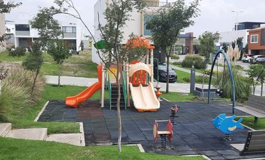 Casa con 120 m² Superficie de Terreno, 3 Recámaras en Renta en Senderos de Monte Verde