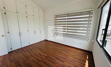 ARRIENDO CASA, CUMBAYÁ LA PRIMAVERA 3 DORMITORIOS