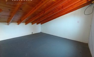 Casa Independiente Santa Teresita - Servicios Conectados - Lote Arbolado