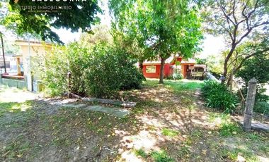 Casa Independiente Santa Teresita - Servicios Conectados - Lote Arbolado