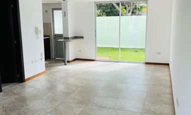 CASA DE ARRIENDO VALLE DE LOS CHILLOS SECTOR CAPELO