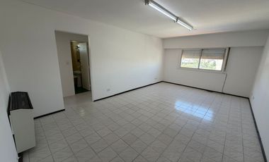 Departamento en venta de 3 dormitorios en Puerto Madryn cerca de la Playa