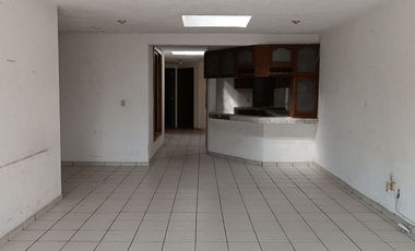 BODEGA Y DEPARTAMENTO EN RENTA  EN MORELIA, COL. AMPLIACIÒN LA SOLEDAD