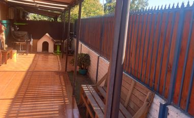 VENTA DE CASA , COMUNA DE LA FLORIDA