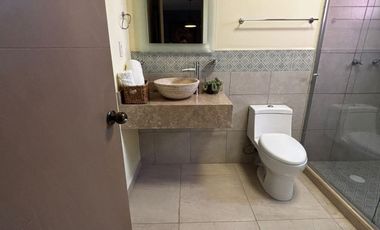 CASA NUEVA EN VENTA CON ALBERCA EN FRACC MEJOR EN PRECIO Y UBICACION