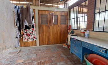 🚨VENDO CASA  CERCA AL PARQUE EN SURCO  Urb  ROSAL (cerca simon Salguero)