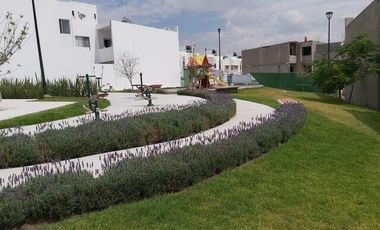 Casa con amenidades y 2 recámaras, Ciudad Meseta - VENTA