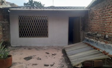 CASA EXTERNA BARRIO FLORALIA