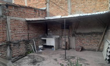 CASA EXTERNA BARRIO FLORALIA