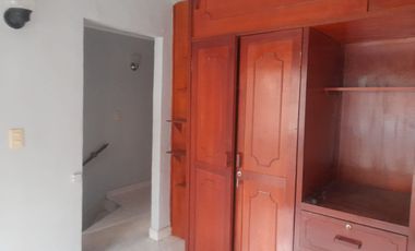 CASA EXTERNA BARRIO FLORALIA