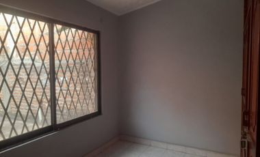 CASA EXTERNA BARRIO FLORALIA