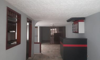 CASA EXTERNA BARRIO FLORALIA