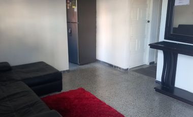 VENDO CASA CON APARTAMENTO EN BARRIO BOSTON AREA DE 300MTS 4 ALCOBAS ENREJADA