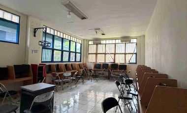 Dijual Gedung Bekas kampus masih terawat di Makassar