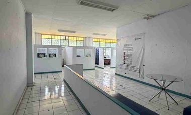 Dijual Gedung Bekas kampus masih terawat di Makassar