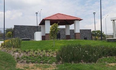 VENTA. Departamento en planta baja con 2 recámaras y amenidades, El Rosario