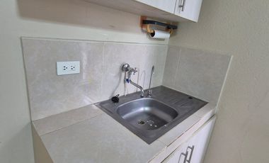 Suite Semiamoblada en Alquiler en la Alborada, Planta Baja, 1 Habitación, 1 Baño, Norte de Guayaquil.