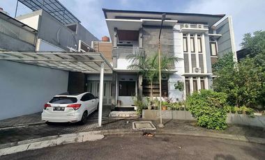 Dijual Murah Rumah Mewah di Mekar Wangi, Singgasana
