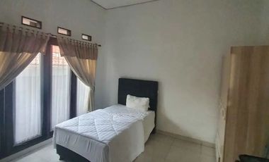 Dijual Murah Rumah Mewah di Mekar Wangi, Singgasana