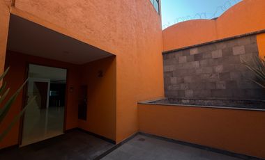 SE VENDE CASA EN CONDOMINIO EN EL CARMEN COYOACAN CALLE VIENA
