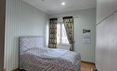 Termurah ! Turun Harga Rumah Anti Banjir Kawasan Elite Diatas Mall Luas 220 M2 di The Villas Moi