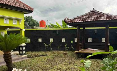 Disewakan Murah Rumah Kantor Besar Luas Sejuk Asri Wedomartani Ngemplak Sleman