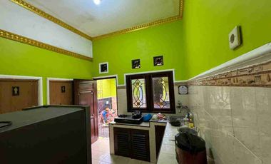 Disewakan Murah Rumah Kantor Besar Luas Sejuk Asri Wedomartani Ngemplak Sleman