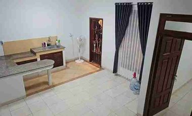 Disewakan Murah Rumah Cantik Dkt Kampus UPN & YKPN Seturan Jogja