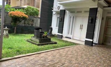 Dijual rumah mewah murah dari harga pasaran! lokasi nyaman & strategis. (VIA LELANG)