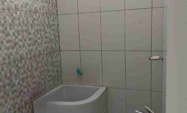 Jual rumah komersial 2 unit, di komplek Depok Mulya 1, deket tol beji Depok