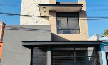 ‼️SE VENDE PROPIEDAD EN METRÓPOLIS‼️
 CON ACABADOS DE PRIMERA CALIDAD