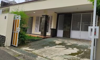 Rumah disewakan di Cipete