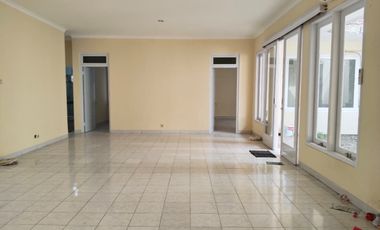 Rumah disewakan di Cipete