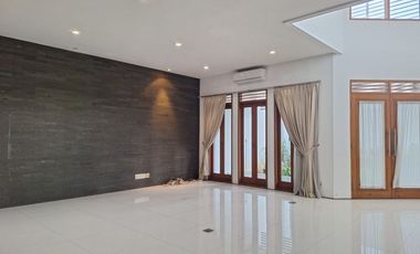 Rumah diSewakan di Cipete
