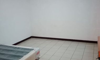 Apartemen Riverside Tower 1B 198m2 4+2KT HGB Semi Furnished Siap Huni