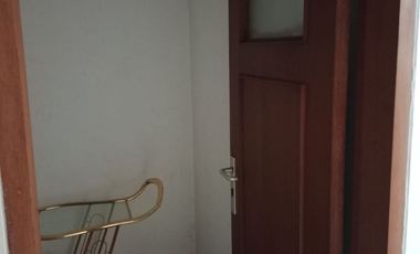 Apartemen Riverside Tower 1B 198m2 4+2KT HGB Semi Furnished Siap Huni