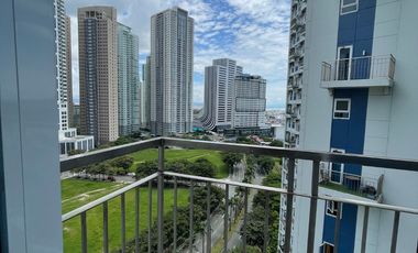 The Trion Tower 3 -  2 Bedroom Fully Furnished  with Balcony