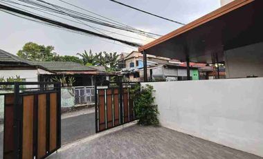 Rumah Akses 2 Mobil Siap Huni Jagakarsa Jaksel