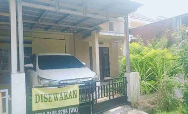 Sewa Rumah Murah Perum Fasilitas Lengkap dkt Bandara Juanda
