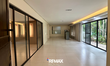 Modern 5BR House with Pool & Garden – Dasmariñas Village, Makati