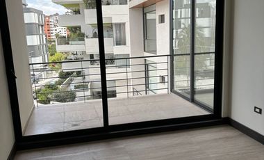 Vendo departamento de tres habitaciones por estrenar