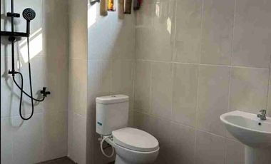 ( MURAH ) RUMAH BESAR / KOST DI JL MLATIBARU SEMARANG TIMUR