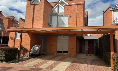 vendo hermosa casa hacienda el Ng