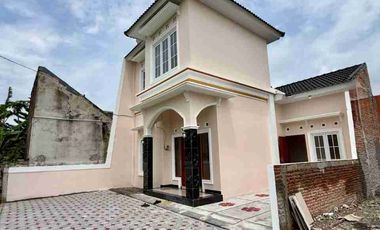 Rumah Baru Mewah murah dekta pasar potorono