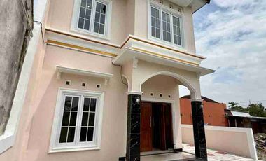 Rumah Baru Mewah murah dekta pasar potorono