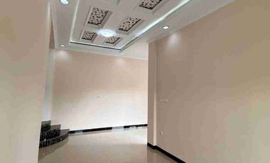 Rumah Baru Mewah murah dekta pasar potorono