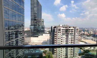 Dijual murah rugi full furnished mewah apartment One Icon Tp6