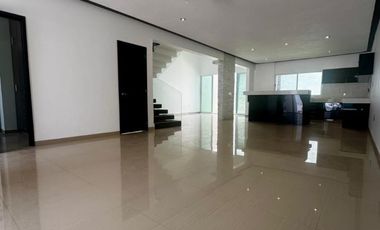 RENTO CASA  NUEVA EN FRACC. COL. CENTRO, CUERNAVACA