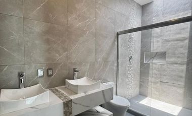 RENTO CASA  NUEVA EN FRACC. COL. CENTRO, CUERNAVACA