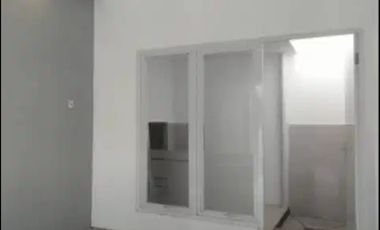 Disewakan Rumah Menanggal Indah Surabaya